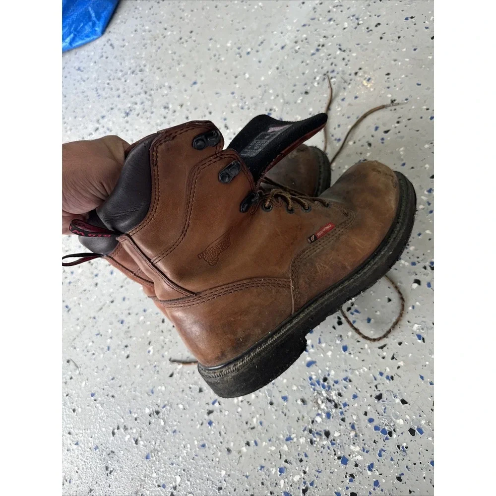 Red Wing Shoes red wings